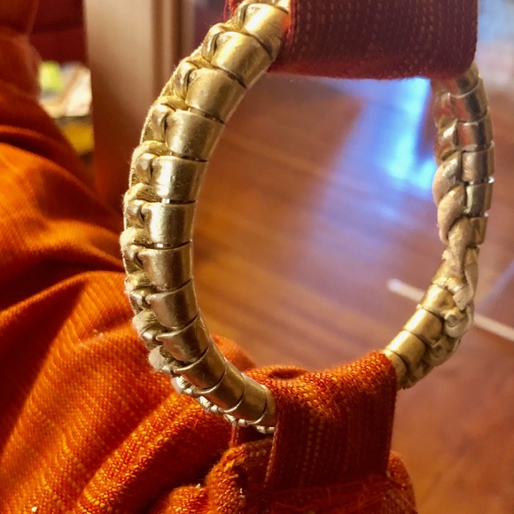 Handbag - Picture 4 of 5